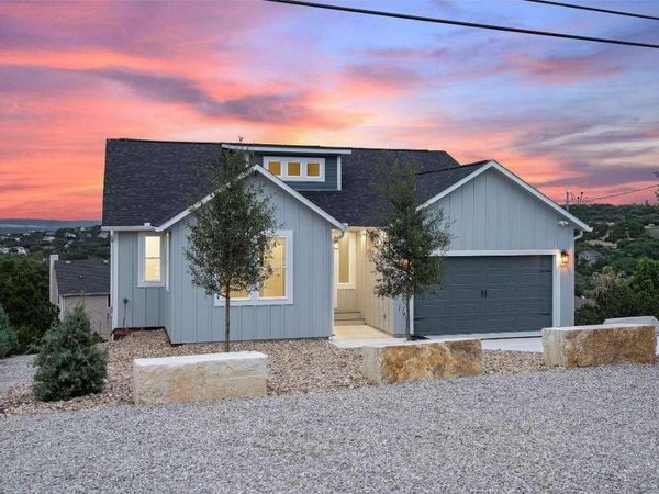 22108-2 Moulin DR, Briarcliff, TX 78669