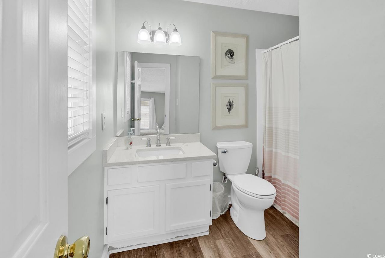 1521 N Waccamaw Dr. Photo 16