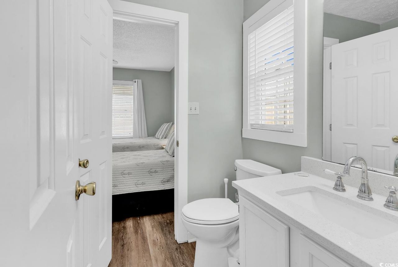 1521 N Waccamaw Dr. Photo 20