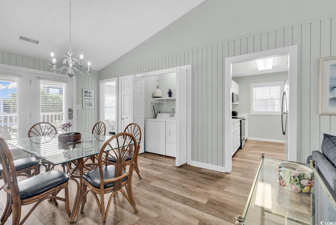 1521 N Waccamaw Dr. Photo 9