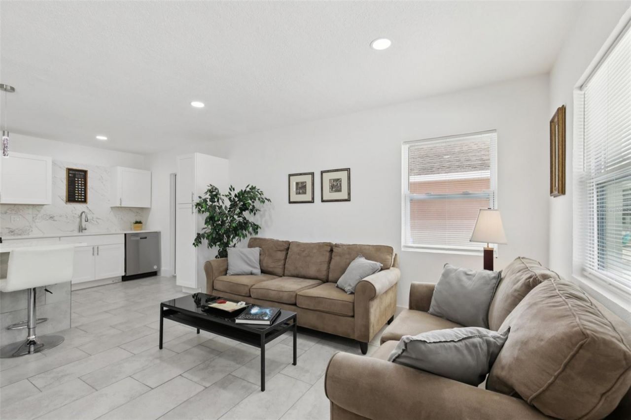 3530 Goodrich Avenue, Sarasota, FL 34234 Photo