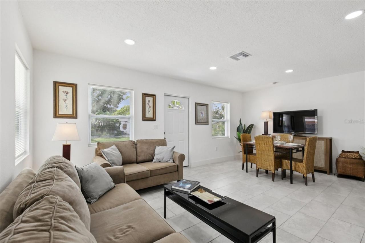 3530 Goodrich Avenue, Sarasota, FL 34234 Photo