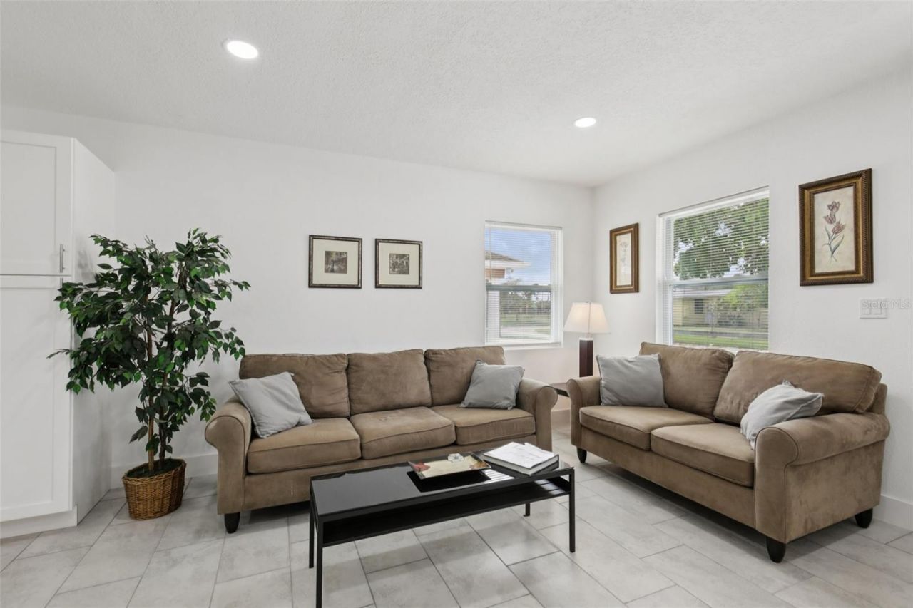 3530 Goodrich Avenue, Sarasota, FL 34234 Photo