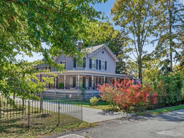 4 Railroad Avenue, Staatsburg, NY 12580