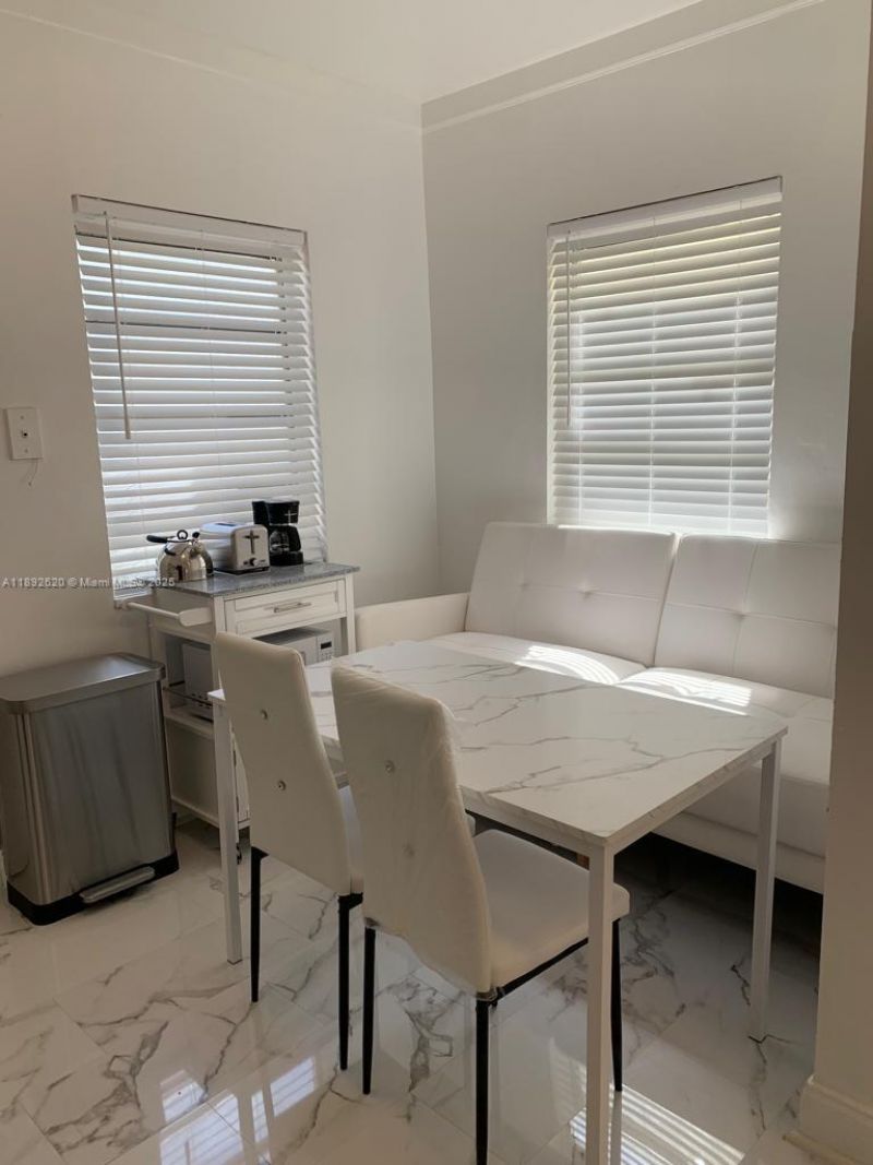 545 Michigan Ave, Unit 5, Miami Beach, FL 33139 Photo