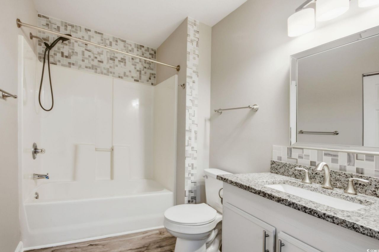 1212 River Oak Dr. Photo 8