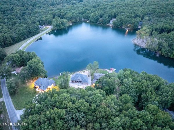 16 Heiskell , Fairfield Glade, TN 38558