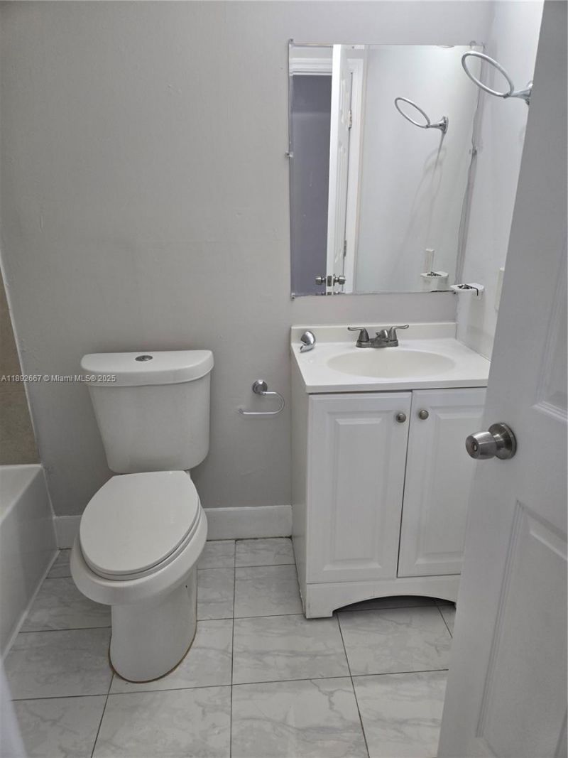 2804 SE 16th Ave, Unit 124, Homestead, FL 33035 Photo