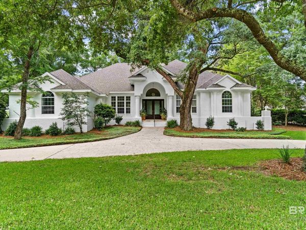 6820 Beaver Creek Drive, Fairhope, AL 36532