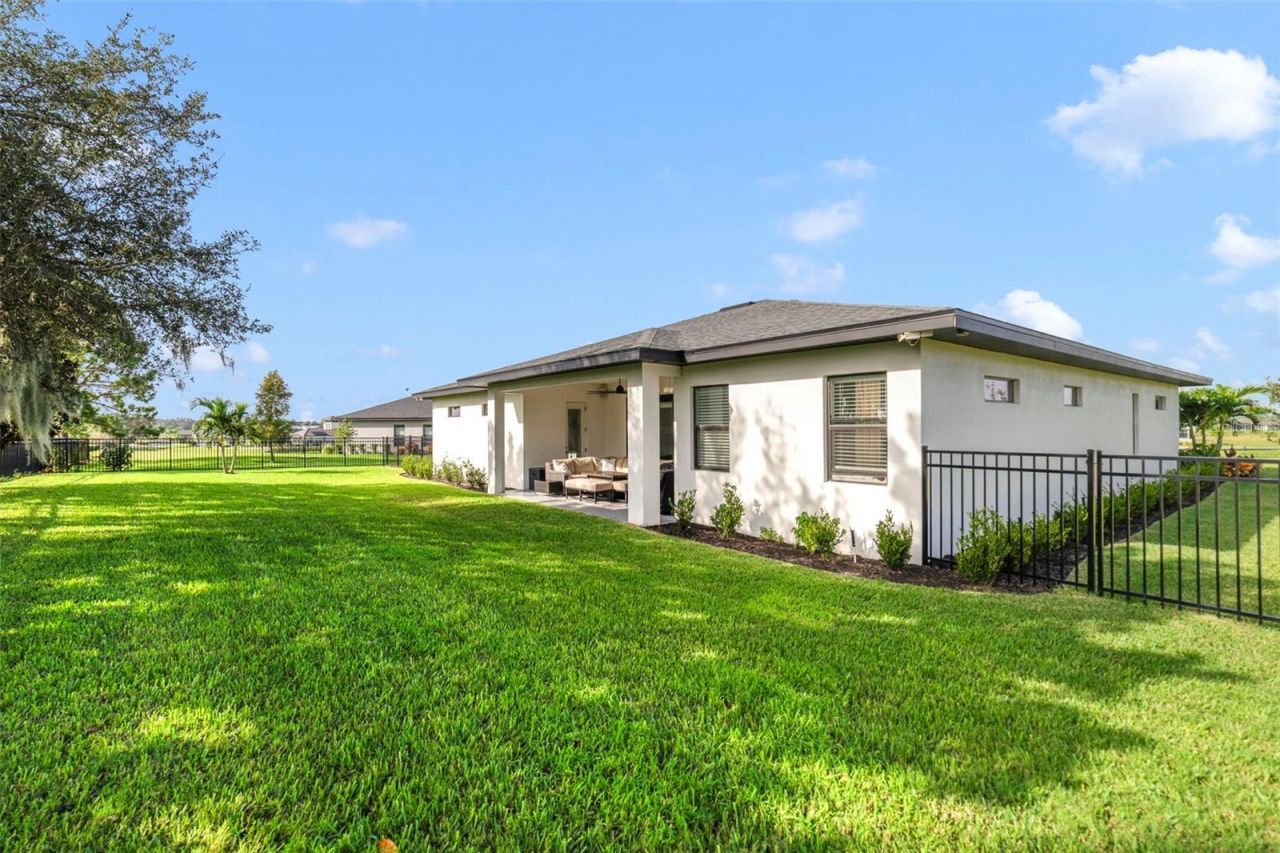 508 Blue Flag Drive, Auburndale, FL 33823 Photo