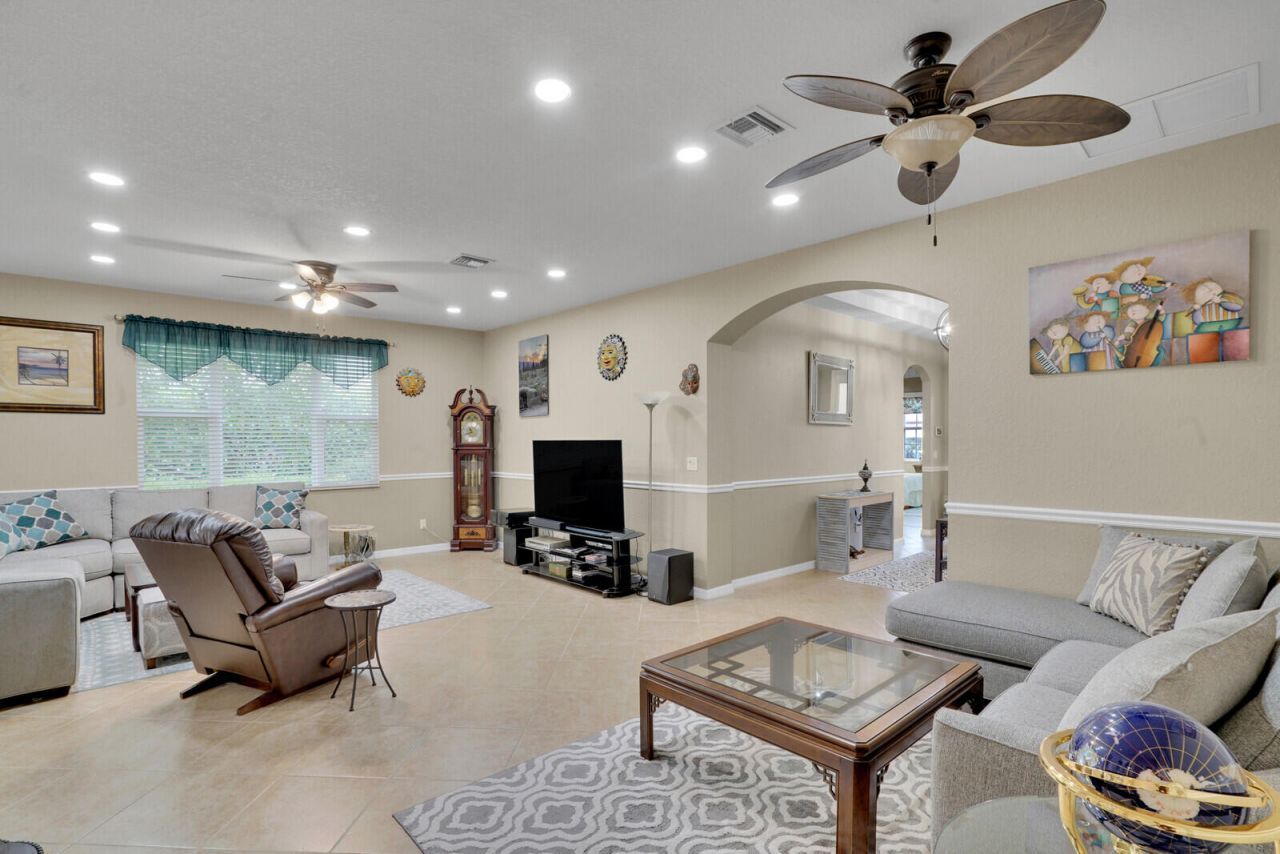 212 Behring Way, Jupiter, FL 33458 Photo