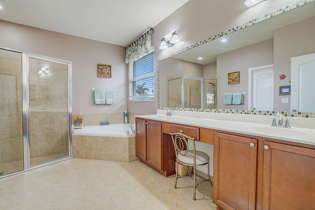 212 Behring Way, Jupiter, FL 33458 Photo