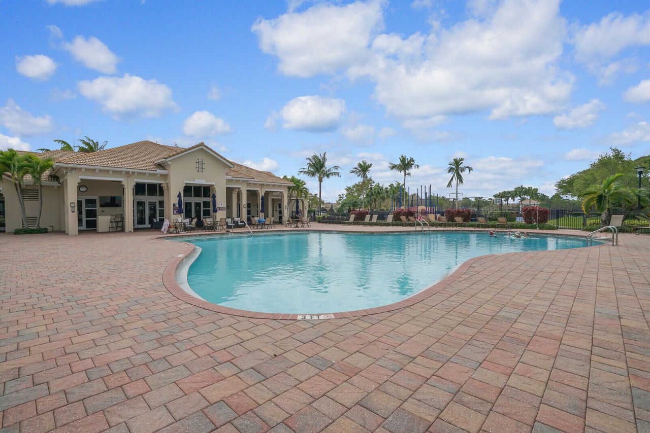 212 Behring Way, Jupiter, FL 33458 Photo