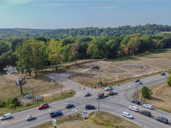 3322 Newark Road, Zanesville, OH 43701