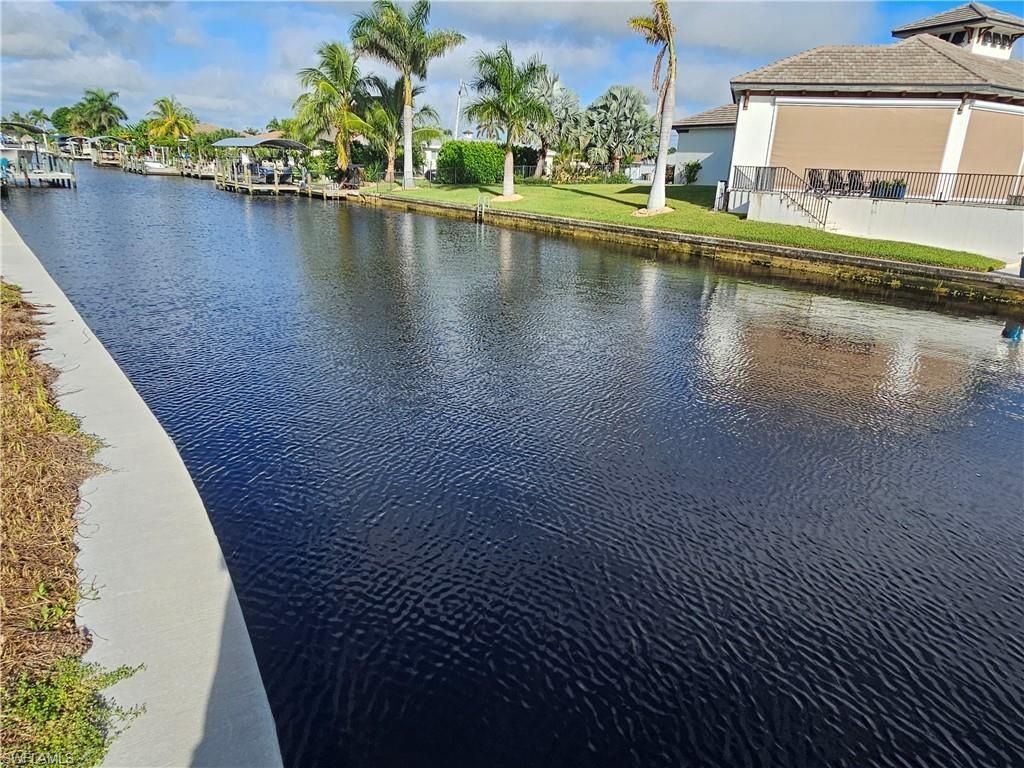 849 Montclaire Ct, Cape Coral, FL 33904 Photo