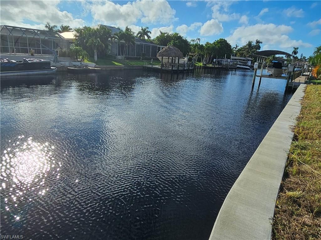 849 Montclaire Ct, Cape Coral, FL 33904 Photo