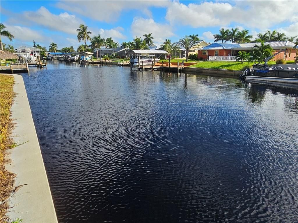 849 Montclaire Ct, Cape Coral, FL 33904 Photo