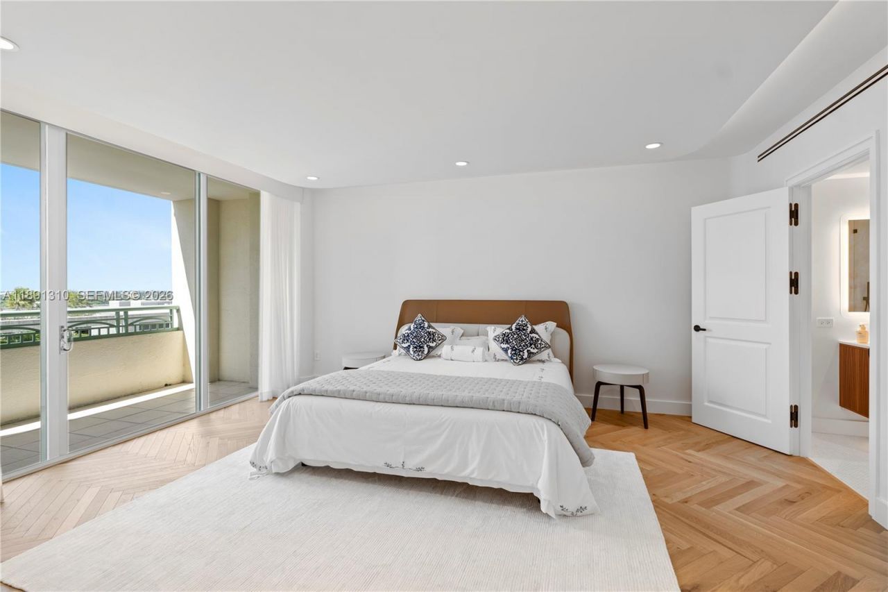 3350 SW 27th Ave, Unit 1503, Coconut Grove, FL 33133 Photo