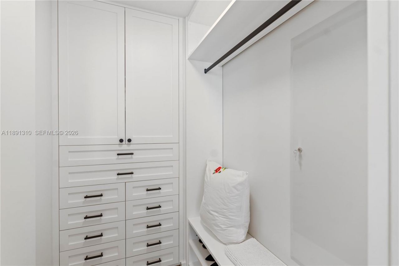 3350 SW 27th Ave, Unit 1503, Coconut Grove, FL 33133 Photo