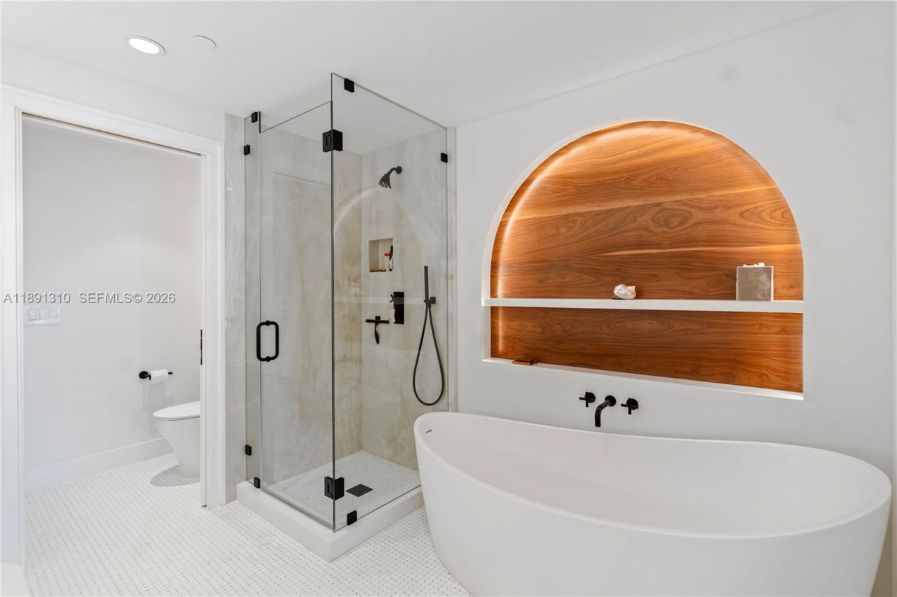 3350 SW 27th Ave, Unit 1503, Coconut Grove, FL 33133 Photo