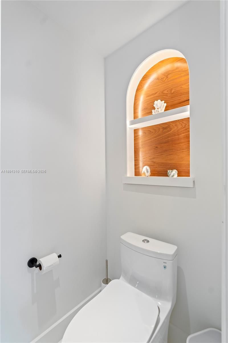 3350 SW 27th Ave, Unit 1503, Coconut Grove, FL 33133 Photo