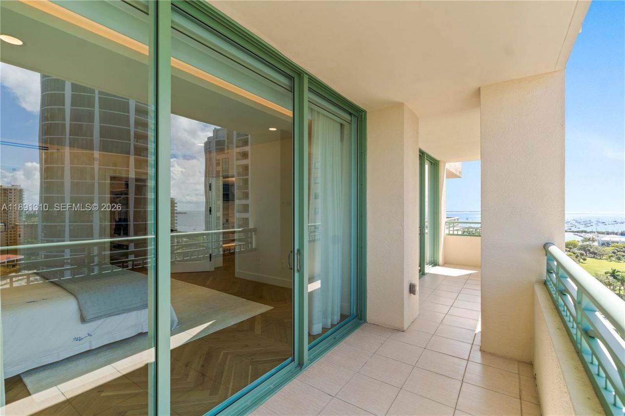 3350 SW 27th Ave, Unit 1503, Coconut Grove, FL 33133 Photo