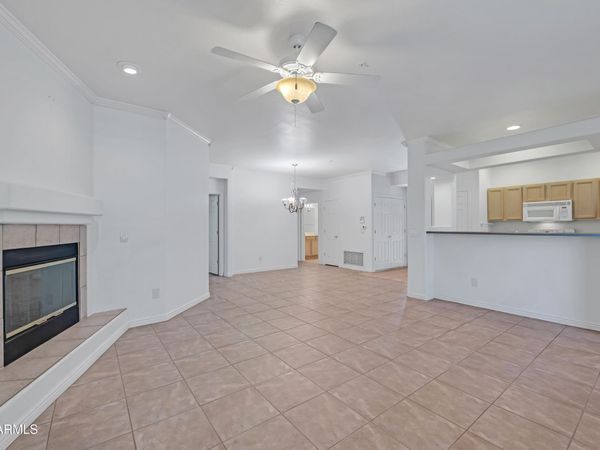 11500 E COCHISE Drive, Unit 1083, Scottsdale, AZ 85259