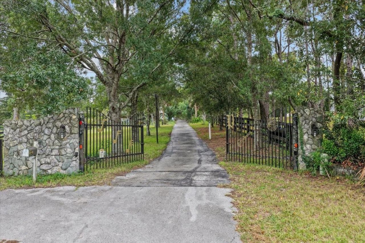 470 Fay Avenue, Spring Hill, FL 34609 Photo