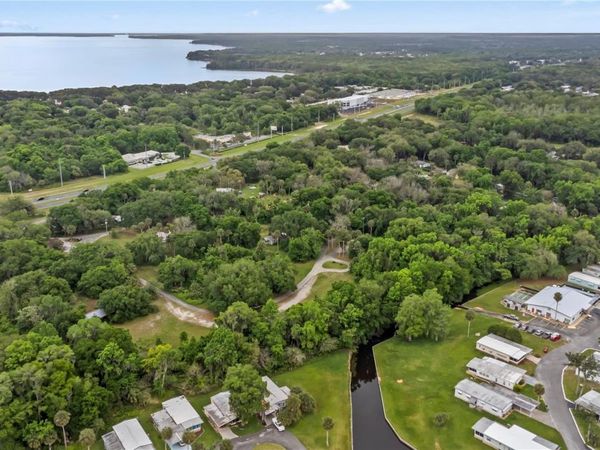 1712 CONNELL ROAD, LEESBURG, FL 34748