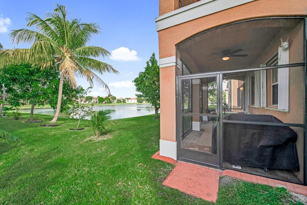 514 Cresta Circle, West Palm Beach, FL 33413 Photo