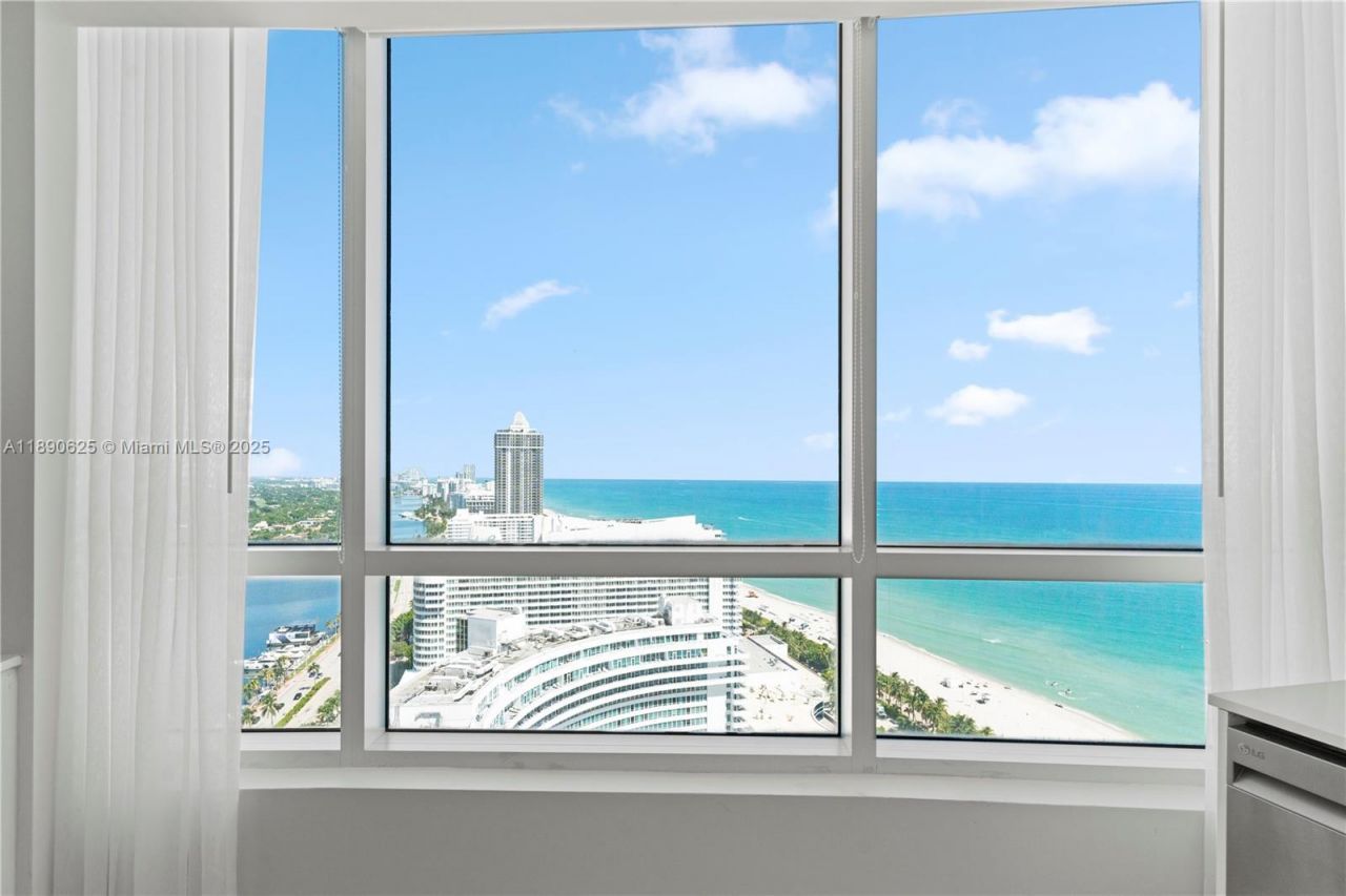 4401 Collins Ave, Unit 3003, Miami Beach, FL 33140 Photo