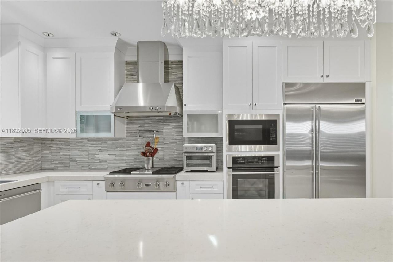 5800 SW 99th Ter, Pinecrest, FL 33156 Photo