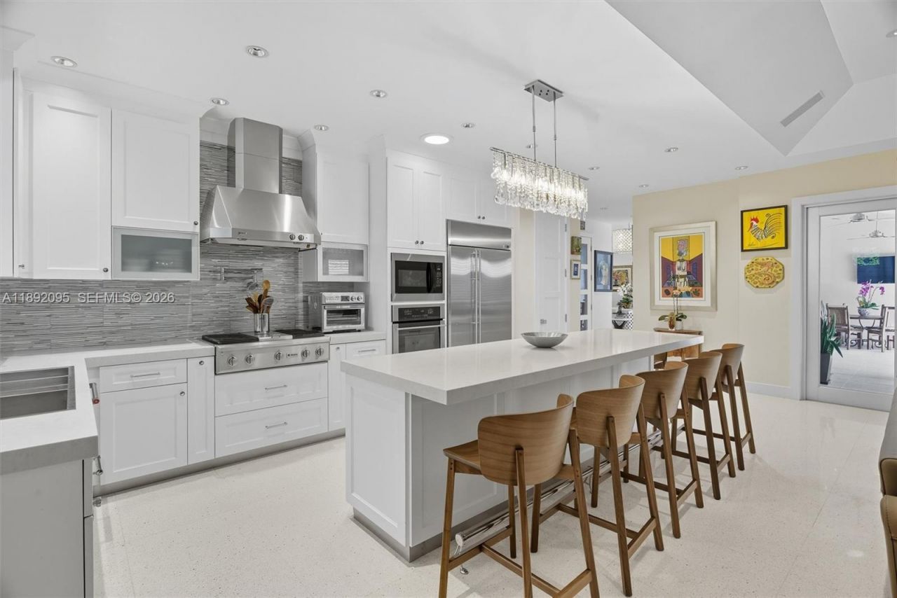 5800 SW 99th Ter, Pinecrest, FL 33156 Photo