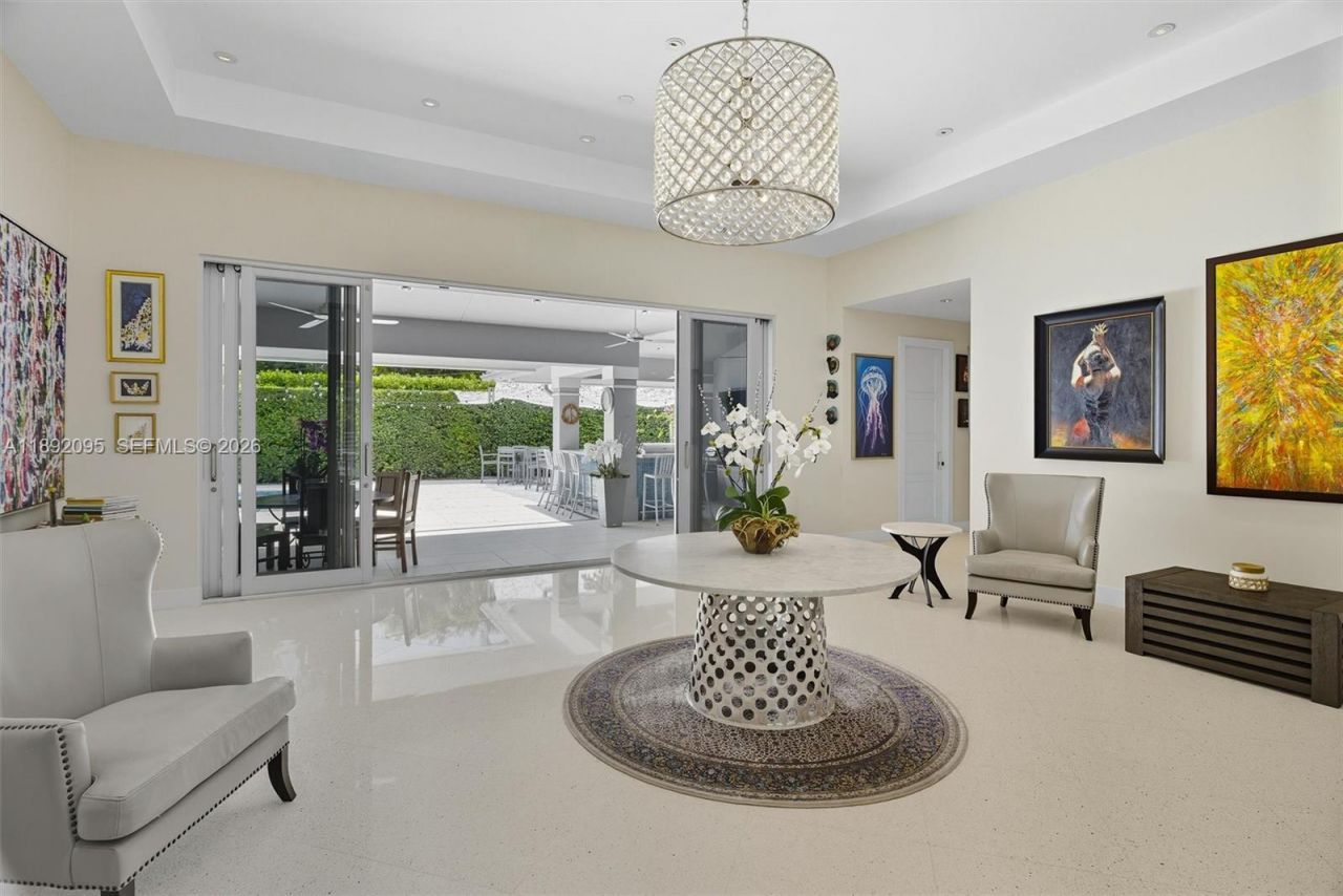 5800 SW 99th Ter, Pinecrest, FL 33156 Photo