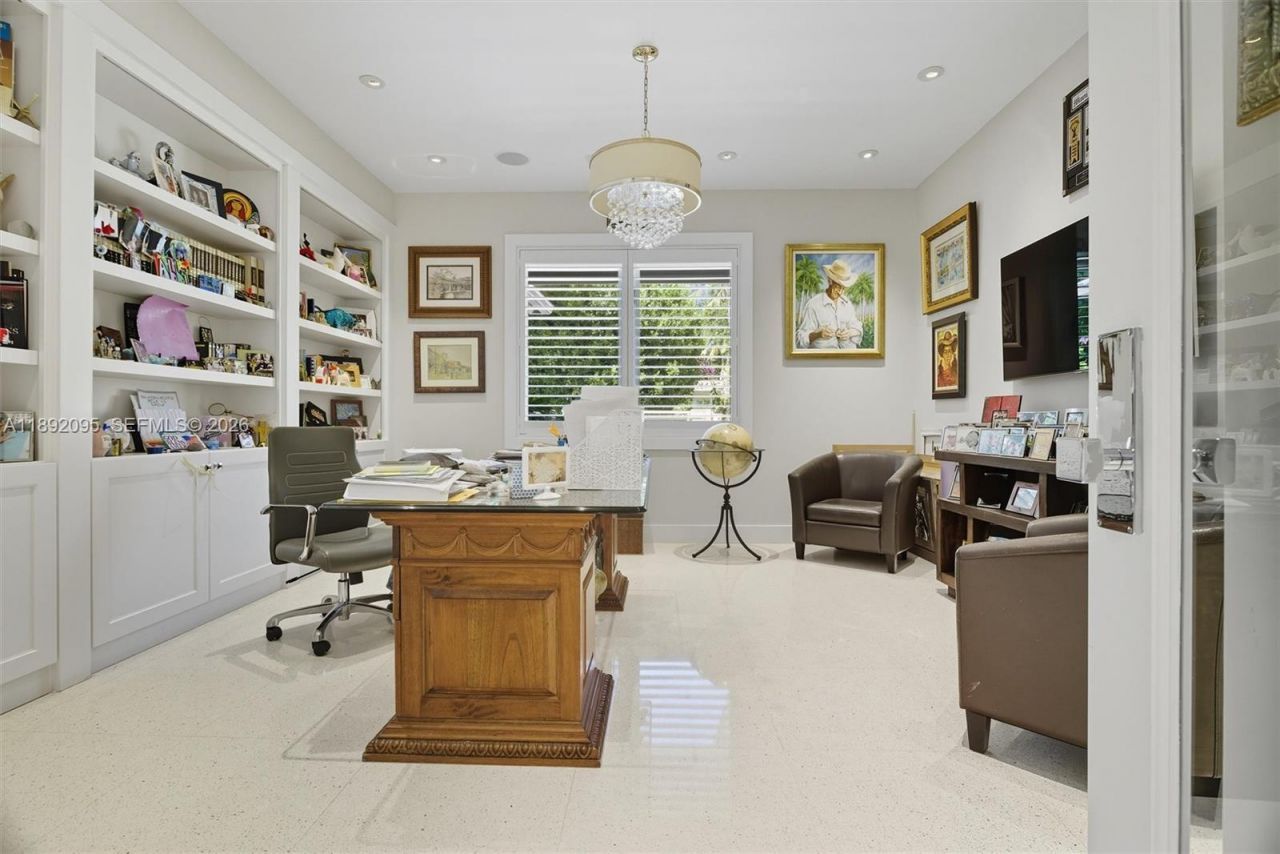 5800 SW 99th Ter, Pinecrest, FL 33156 Photo