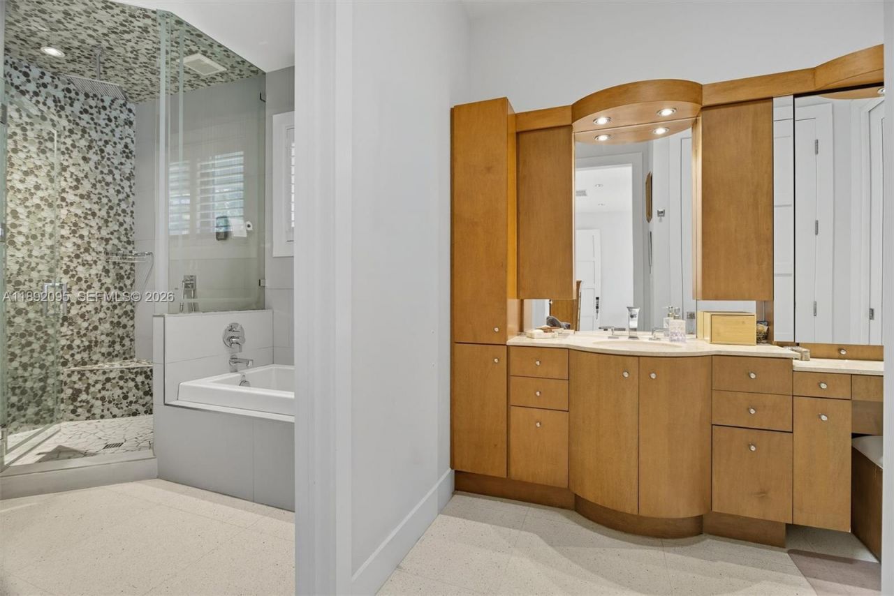 5800 SW 99th Ter, Pinecrest, FL 33156 Photo