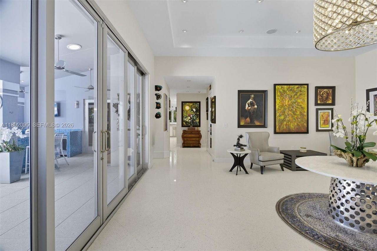 5800 SW 99th Ter, Pinecrest, FL 33156 Photo