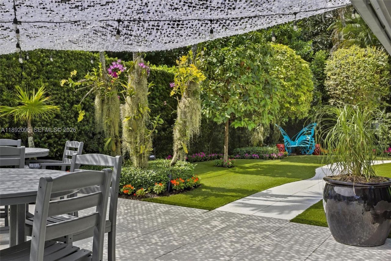 5800 SW 99th Ter, Pinecrest, FL 33156 Photo