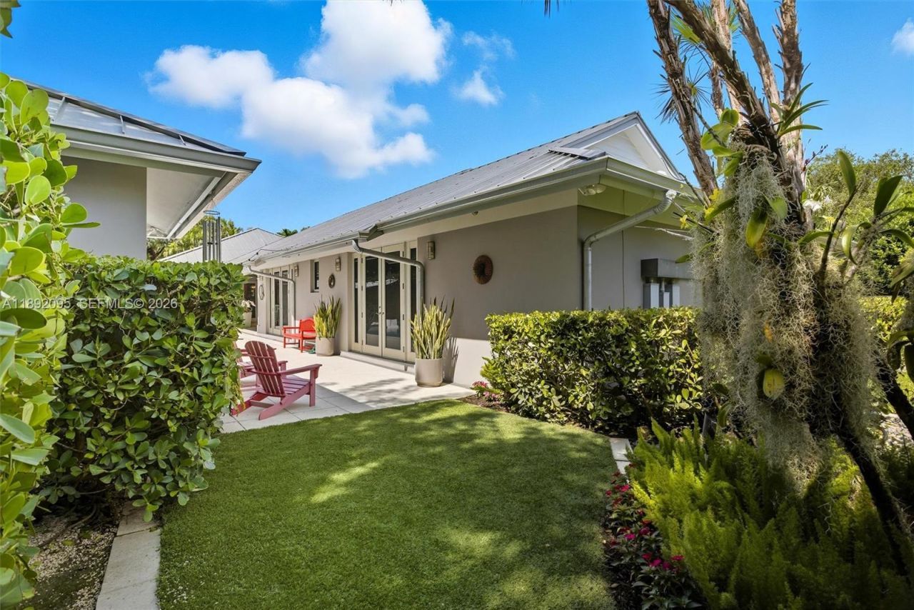 5800 SW 99th Ter, Pinecrest, FL 33156 Photo