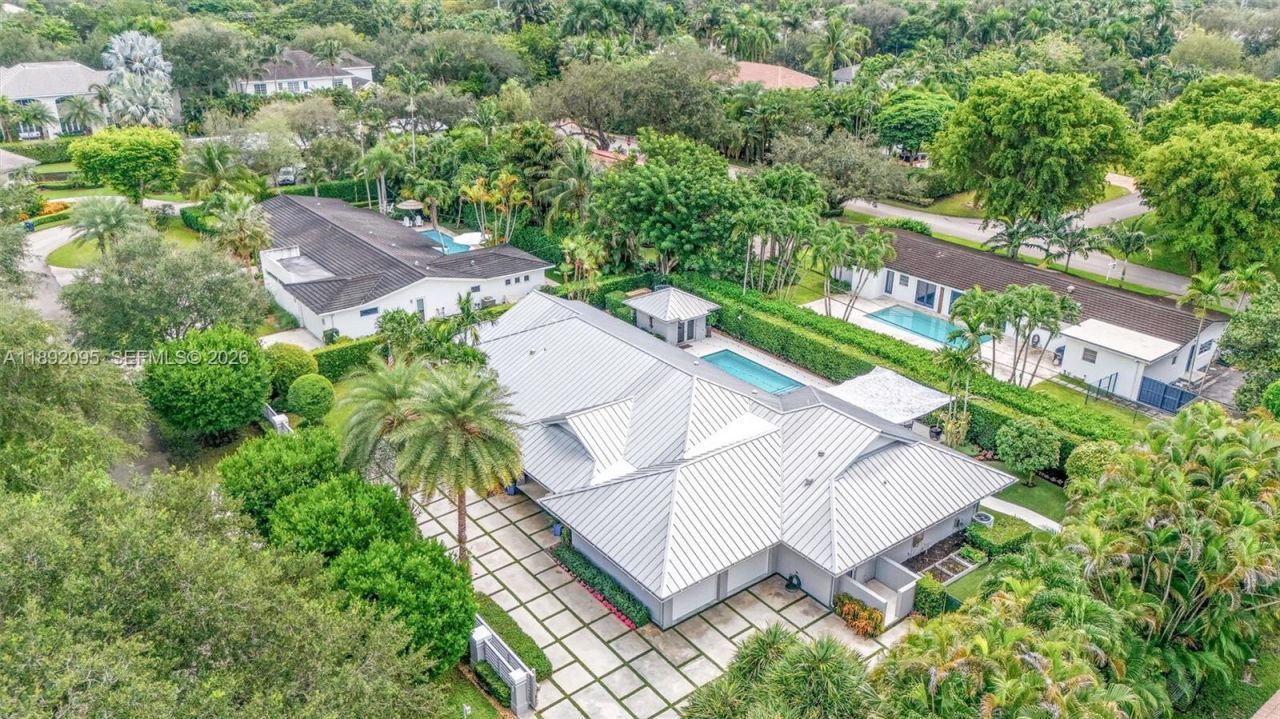 5800 SW 99th Ter, Pinecrest, FL 33156 Photo