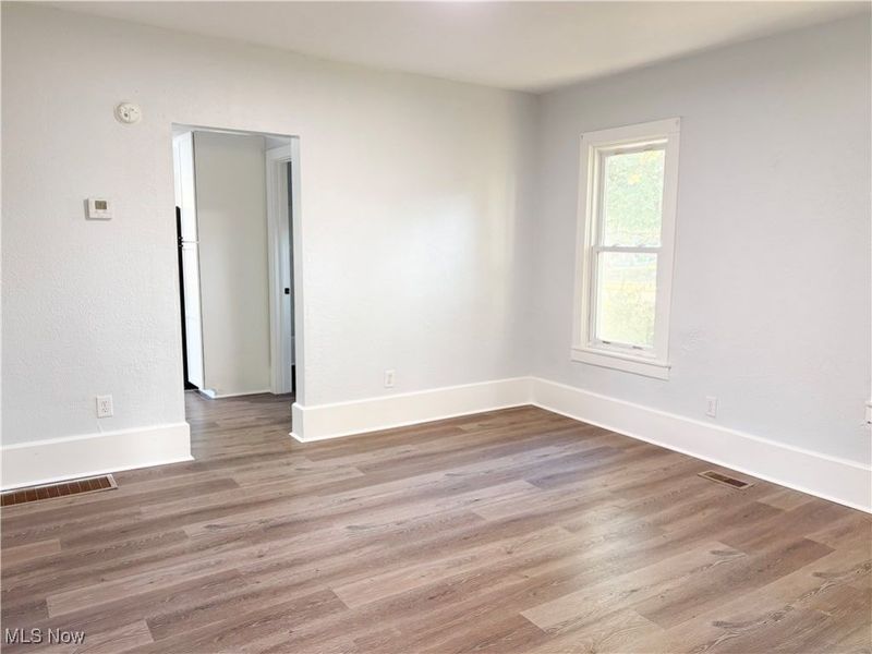 442 S Liberty Avenue, Alliance, OH 44601 Photo 10