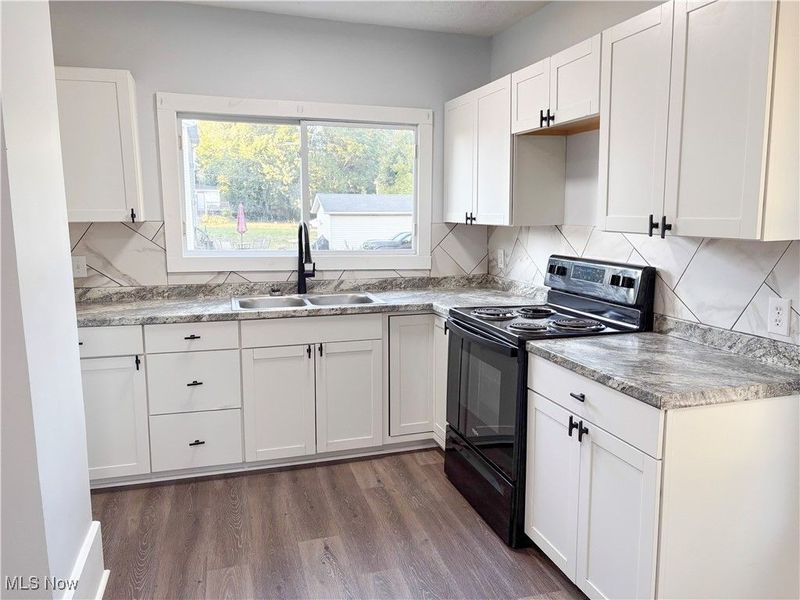 442 S Liberty Avenue, Alliance, OH 44601 Photo 20