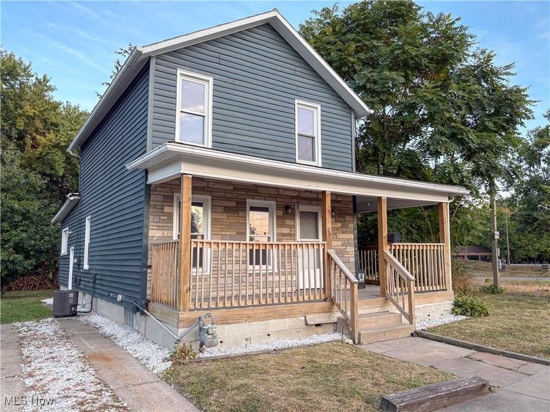 442 S Liberty Avenue, Alliance, OH 44601 Photo 5