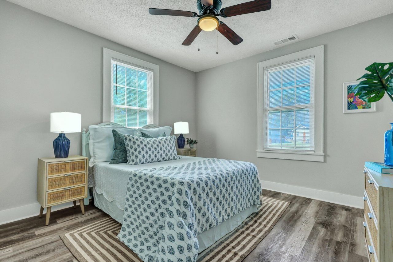 2665 Oregon Avenue Photo 10