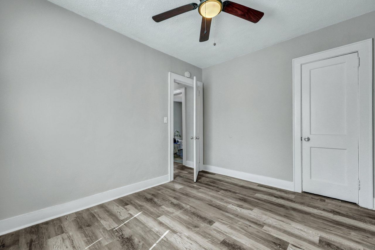 2665 Oregon Avenue Photo 15