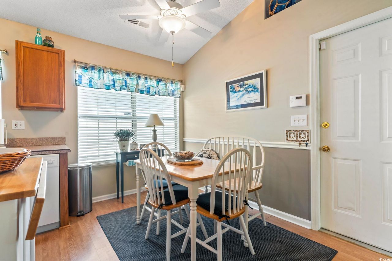 404 Chesterfield Ct. Photo 11