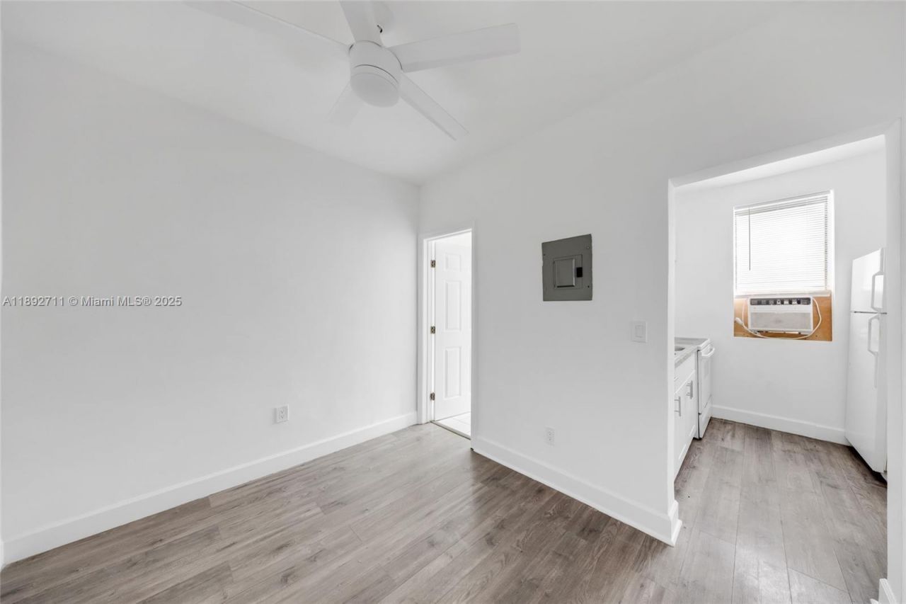 2028 SW 6th St, Miami, FL 33135 Photo