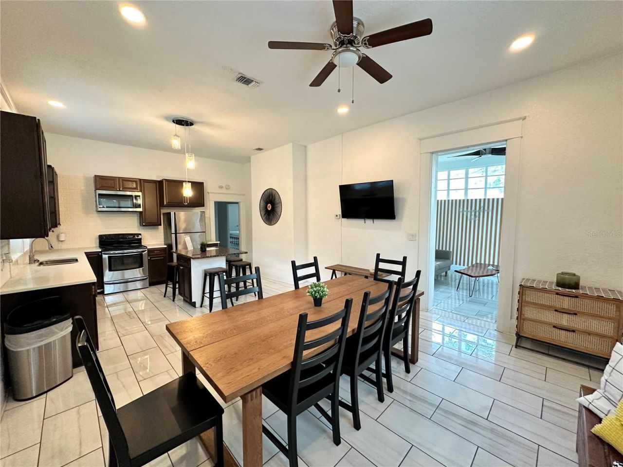 3105 W Spruce Street, Tampa, FL 33607 Photo