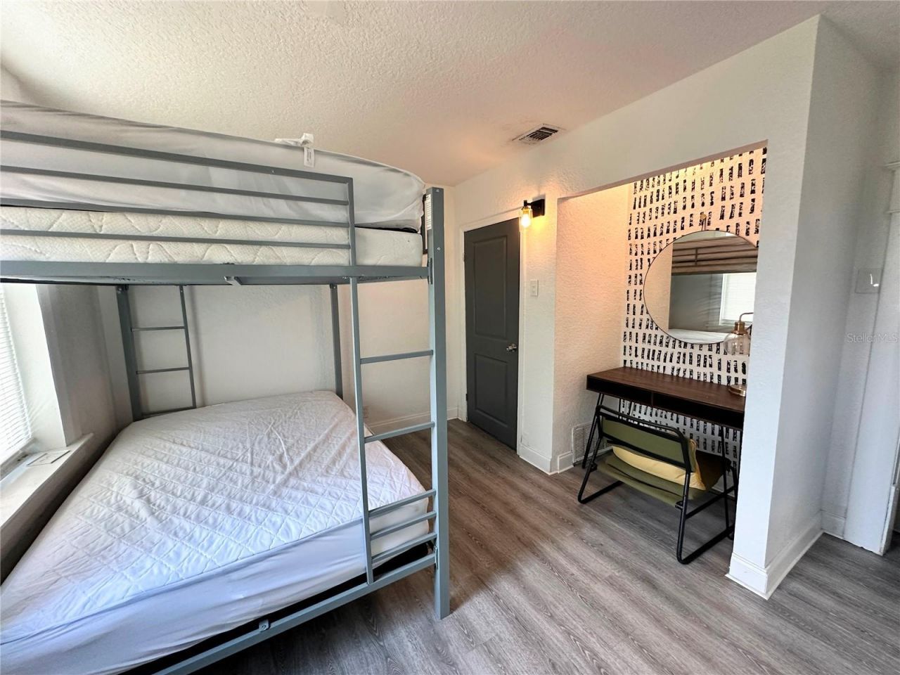 3105 W Spruce Street, Tampa, FL 33607 Photo