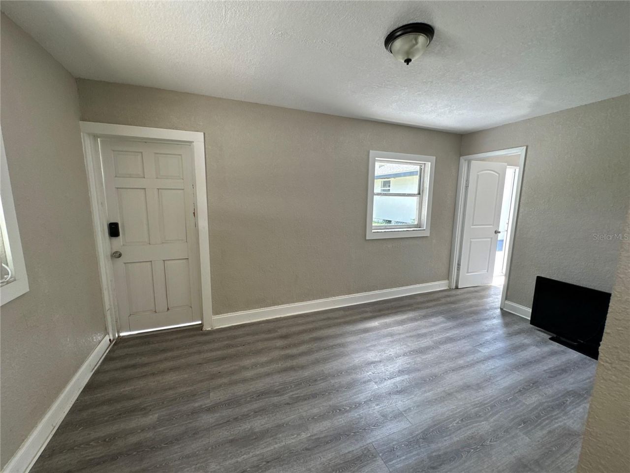 3105 W Spruce Street, Tampa, FL 33607 Photo